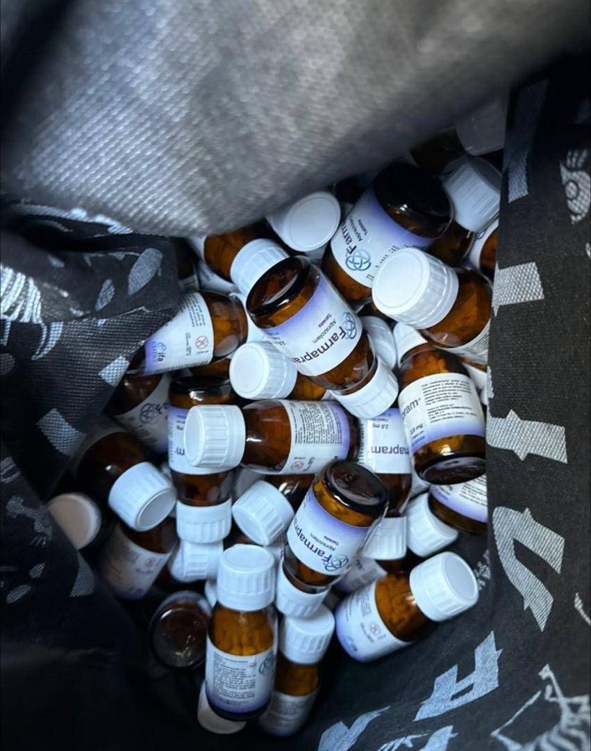 FARMAPRAMS 90ct seals